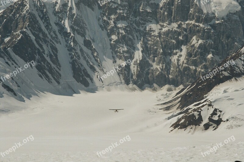 Ski Plane Bush Pilot Alaska Denali National Park Plane