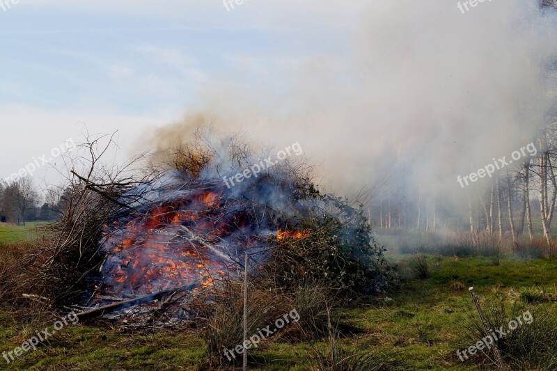 Brenntag East Frisia Smoke Fire Tradition