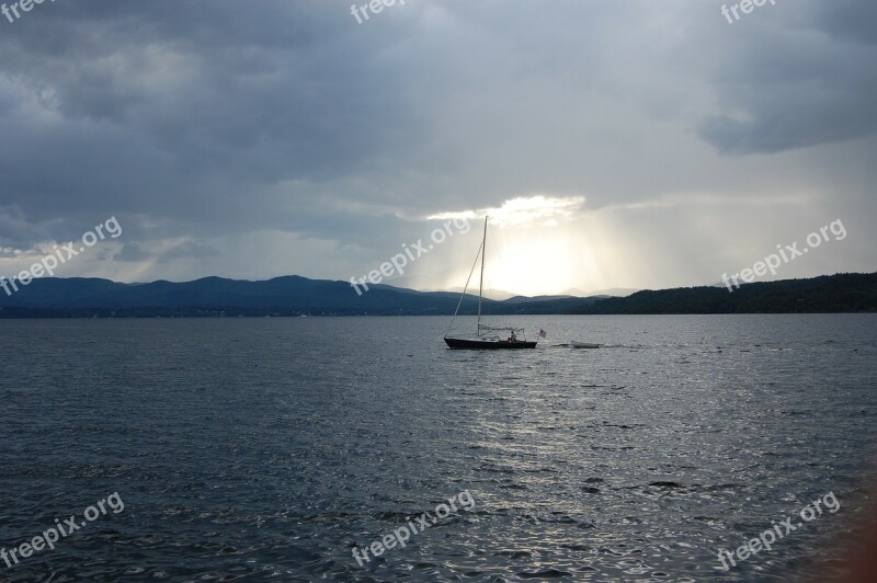 Boat Lake Sailing Boat Calm Quiet