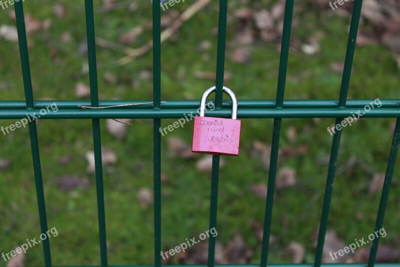 Castle Love Padlock Fence Free Photos