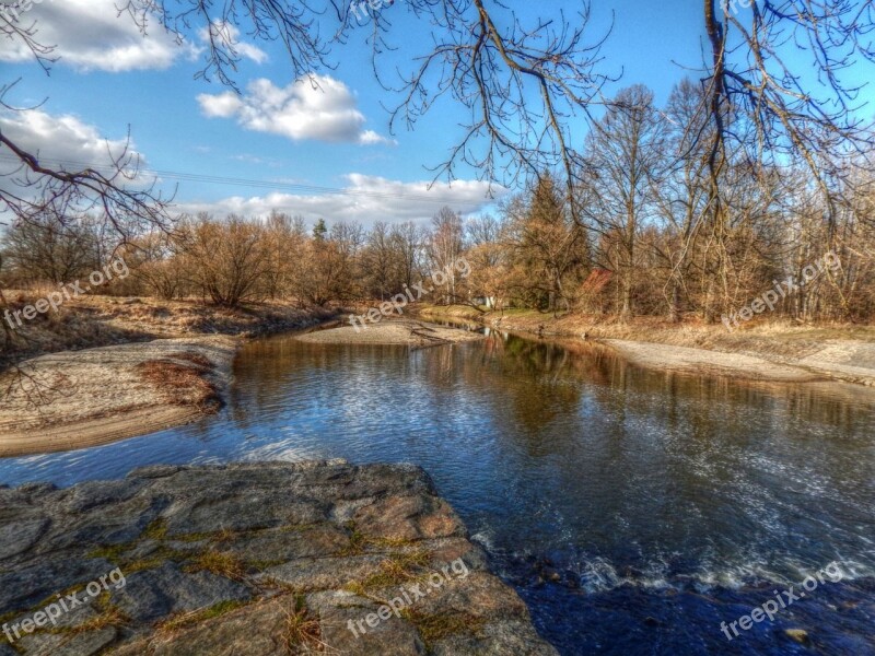 River Weir Bank Current Water