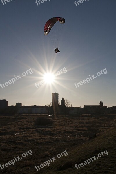 Słubice City Frankfurt The Sun Hang Glider