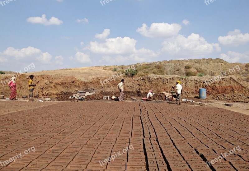 Brick-laying Brick-making Brick-kiln Worker Dharwad