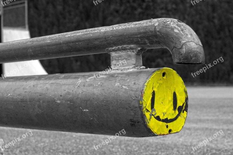 Smiley Emoticon Skateboard Black And White Emotion