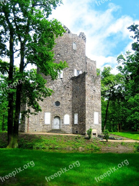 Burgruine Hanau Wilhelmsbad Hesse Germany