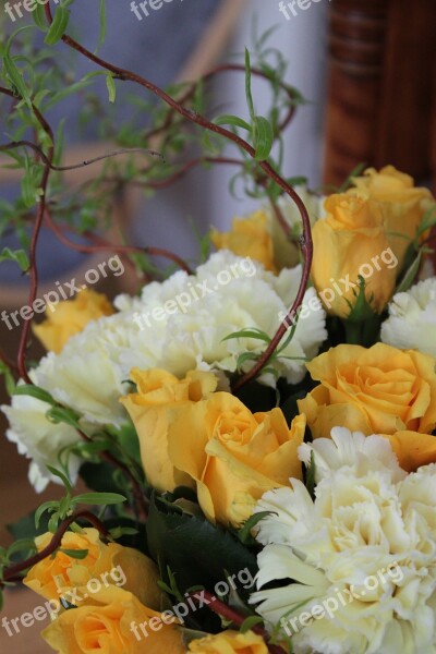 Yellow Rose Bouquet Flower Bloom