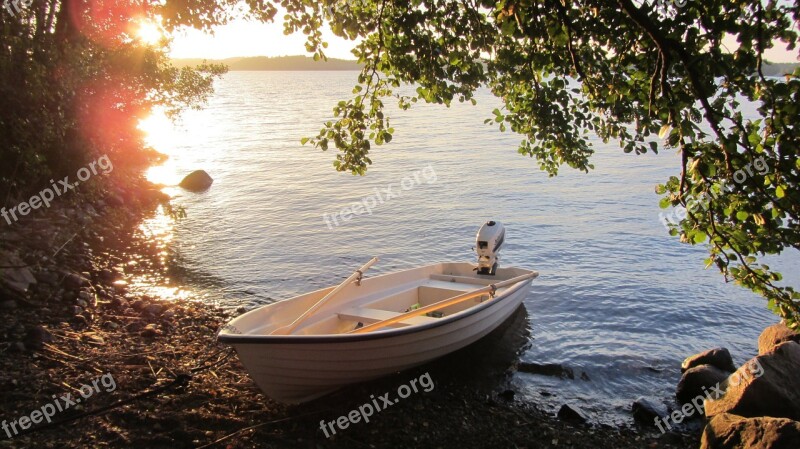 Boat Boat Mooring Reeds Beach Stone Lake