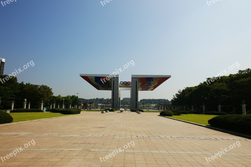 Sochi Republic Of Korea Sculpture Construction Memorial