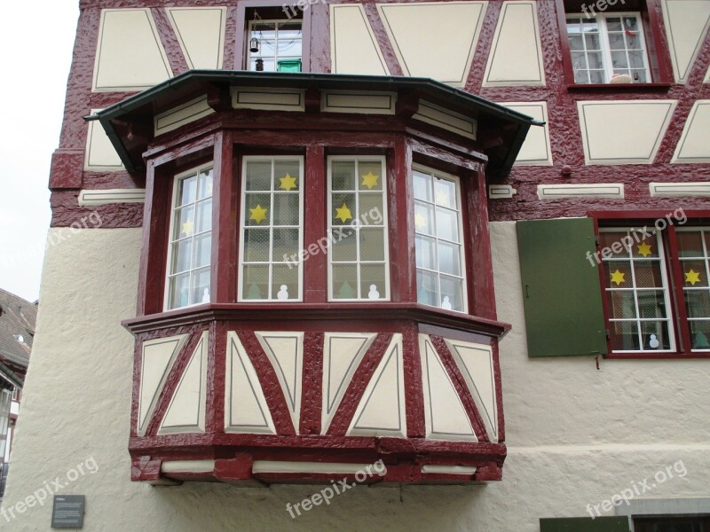 Historic Center Fassde Bay Window Truss Window