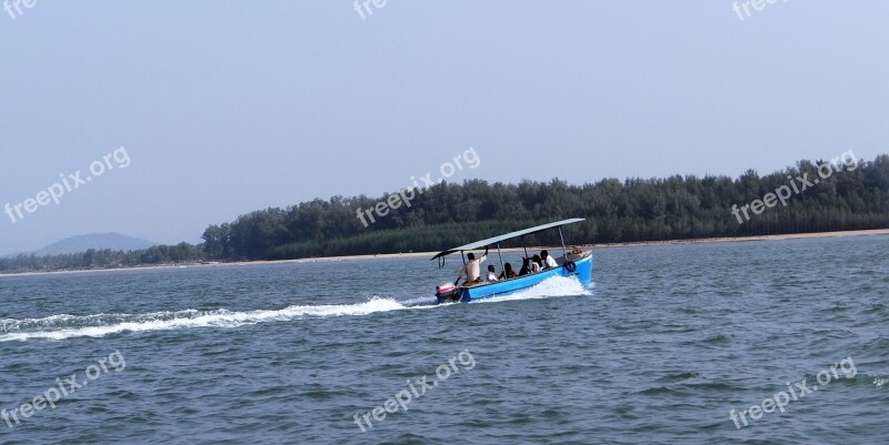 Speed Boat Sea Indian Ocean India Free Photos