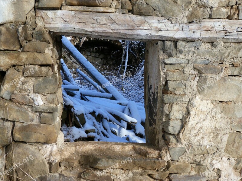 Ruin Abandoned Destroyed Pierre Sad