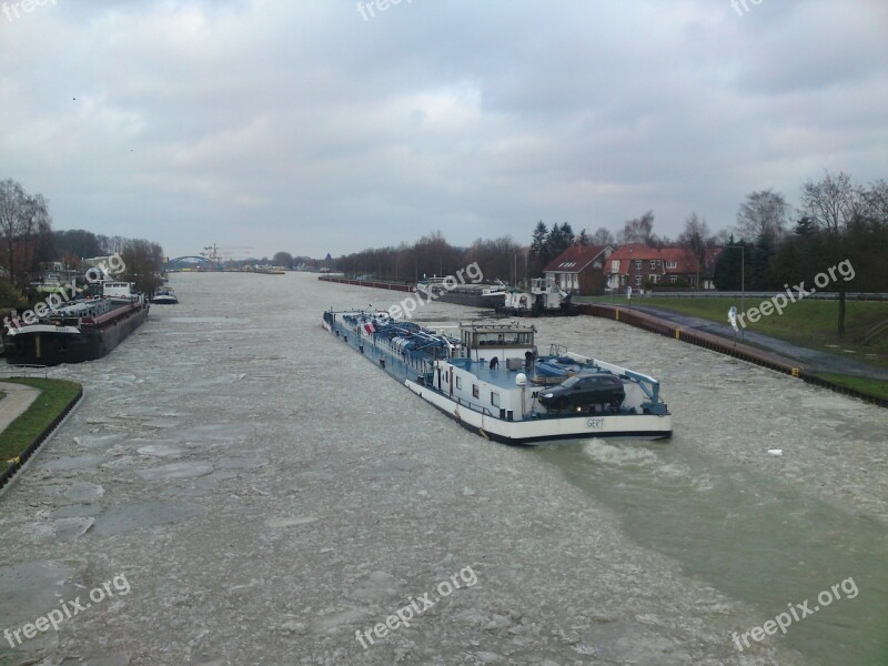 Ship Channel Ice Winter Water