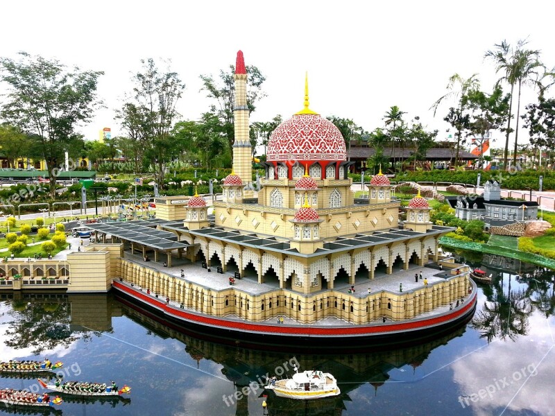 Legoland Malaysia Legoland Malaysia Theme Park Kid