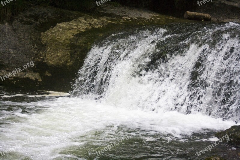 Waterfall Spray River Force Energy