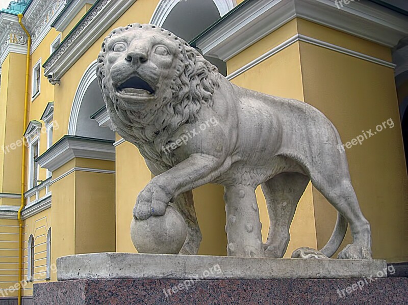 Statue Lion Peter Russia Free Photos