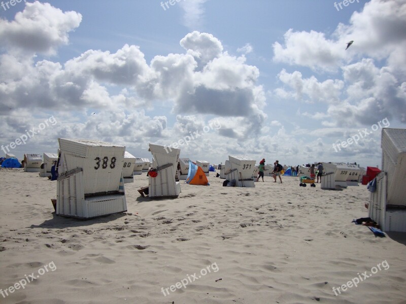 North Sea Clubs Sun Sand Clouds