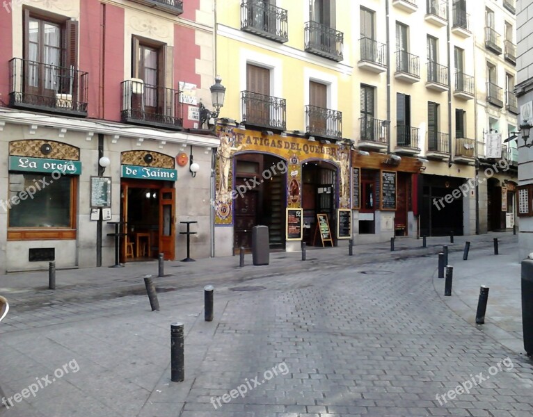 Labors Of Love Street Cruz Madrid Boozer