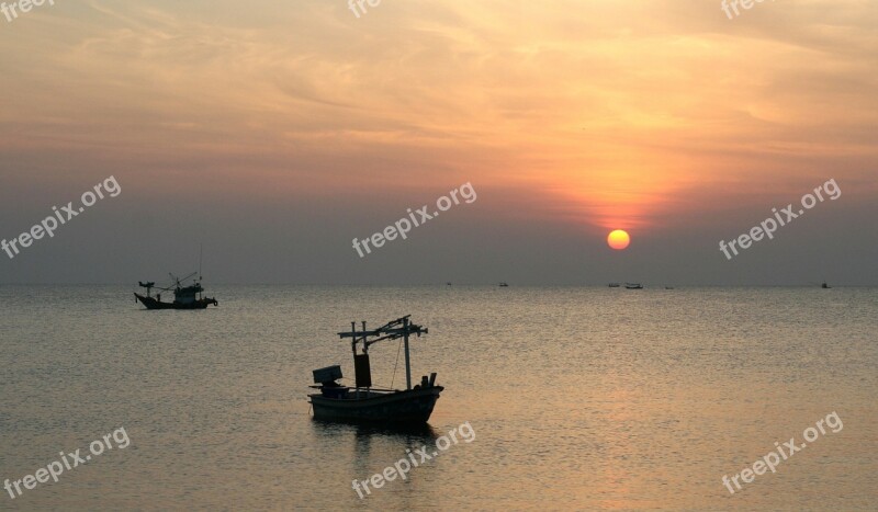 Peaceful Morning Boat Sunrise Water