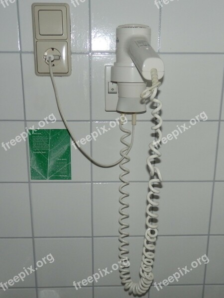 Bad Tiles Weis Socket Plug