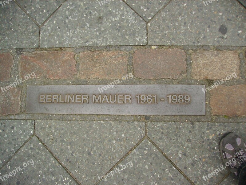 Berlin Wall Monument Germany Free Photos