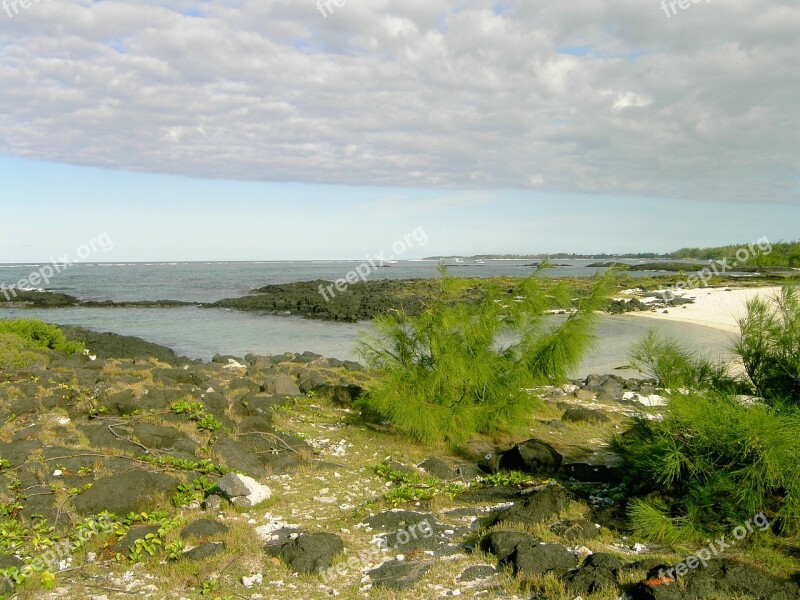 Sea Rock Beach Mauritius Clouds