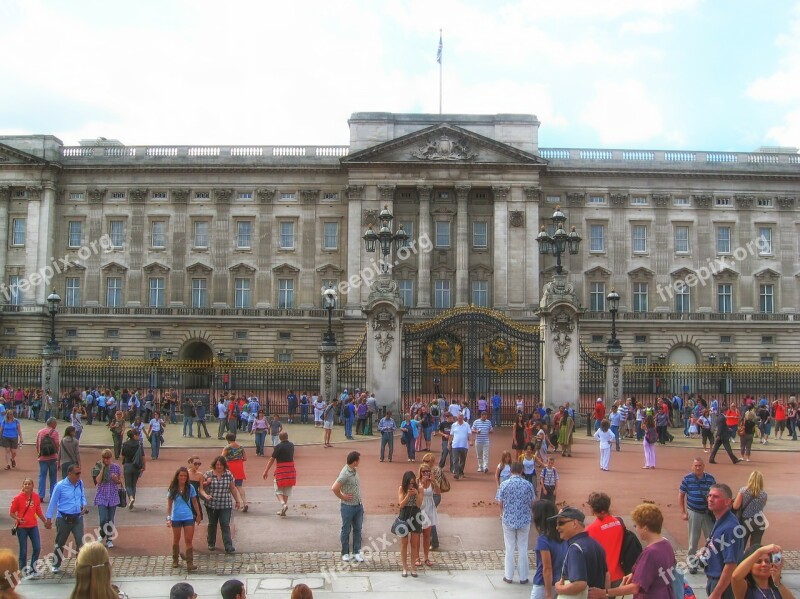 Building Buckingham Palace People London