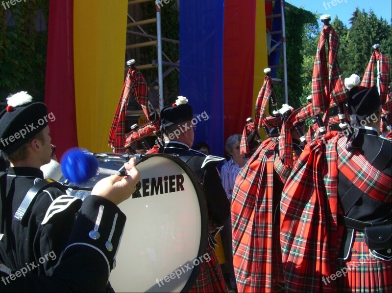 Kilt Good Luck Bag Bagpiper Drummer Colorful