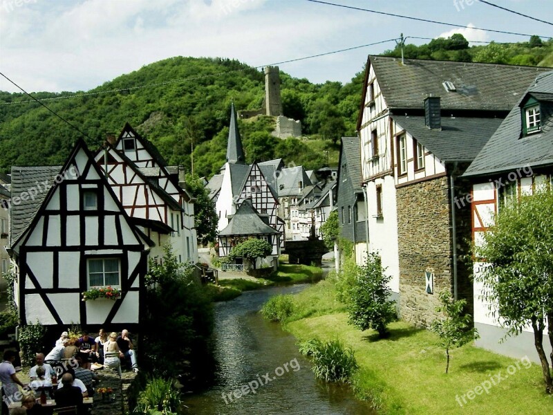 Monreal Eifel Middle Ages City Historic Center