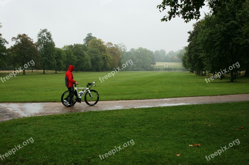 Bike Rain Park Kensington Gardens Loneliness