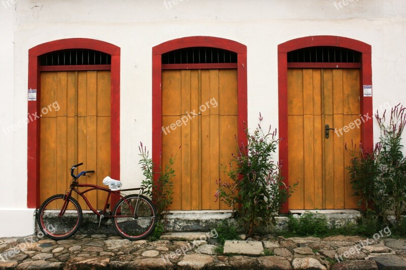 Paraty Bike Colonial Architecture Stone Street Simple Life