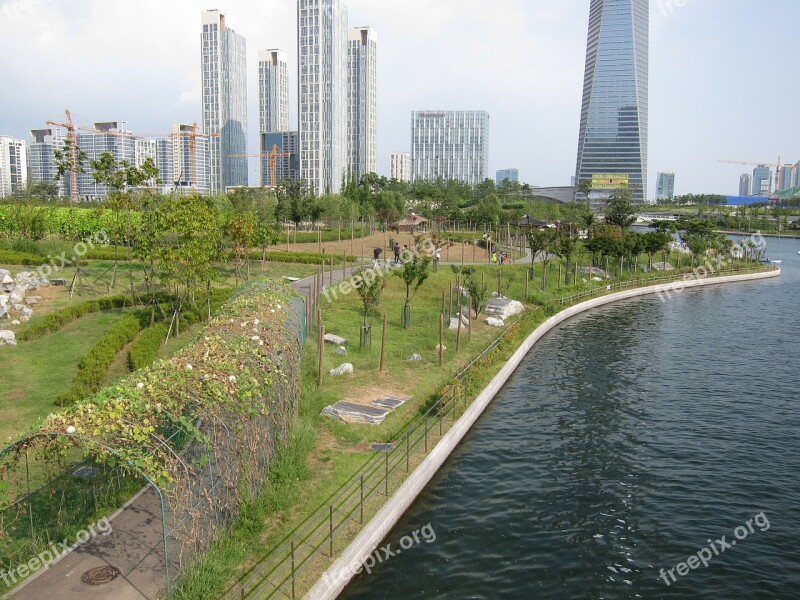 Incheon Songdo Street Building Water