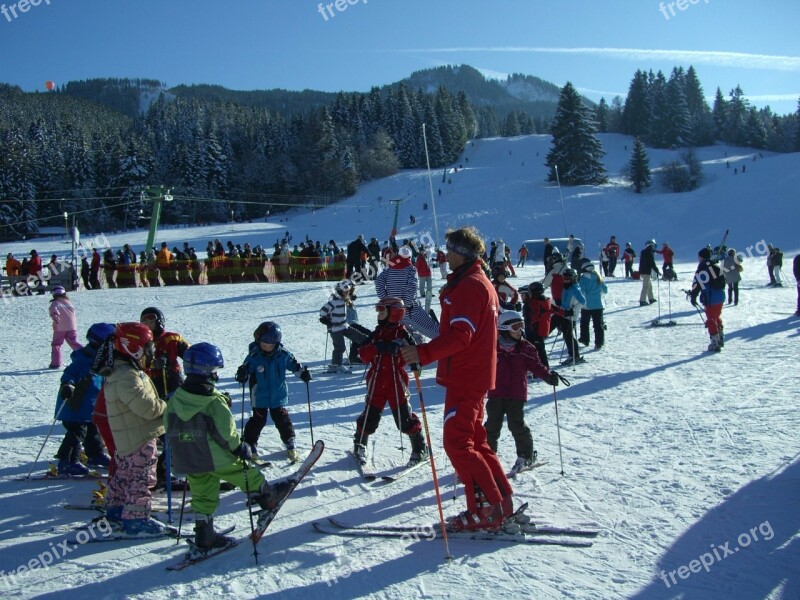 Ski Lessons Children's Ski Course Ski Instructors Skiing Winter