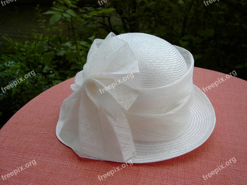 Women's Hat White Hat Loop Elegant Wedding