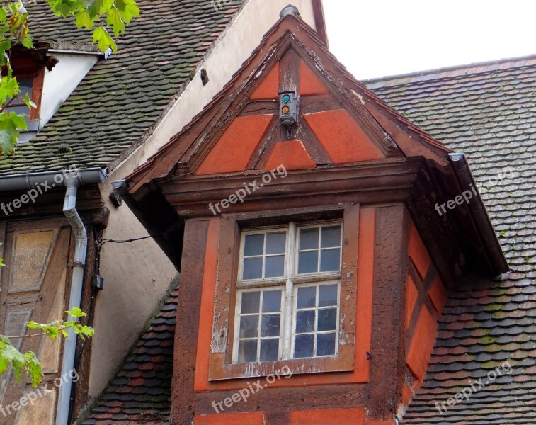 Window Truss Red Brown Gable