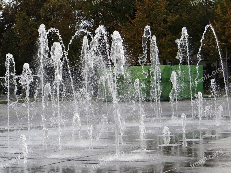 Fountain Drip Water Colmar Rapp Space