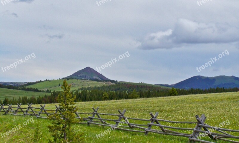 Fence Meadow Mountain Outside Wild