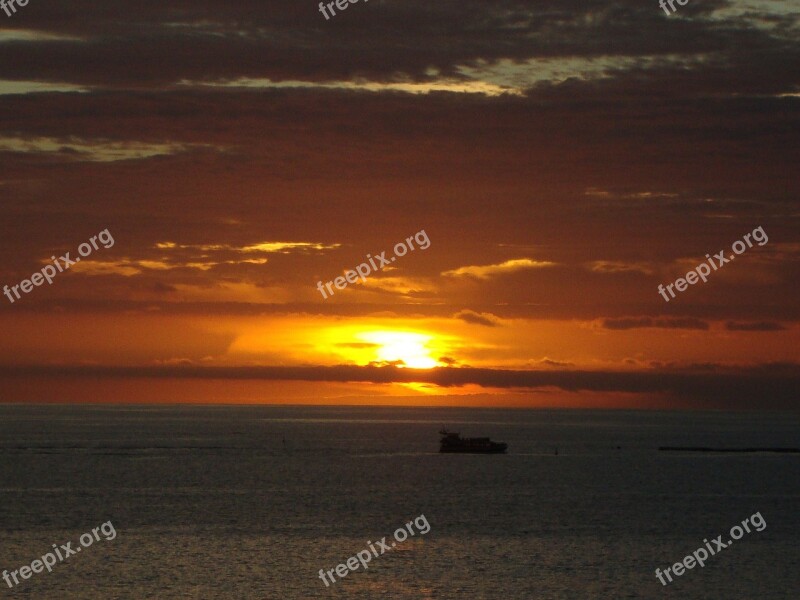 Sunset By The Sea Boat Trip Free Photos