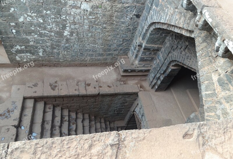 Temple Fort Secret Entry Stairs Panhala