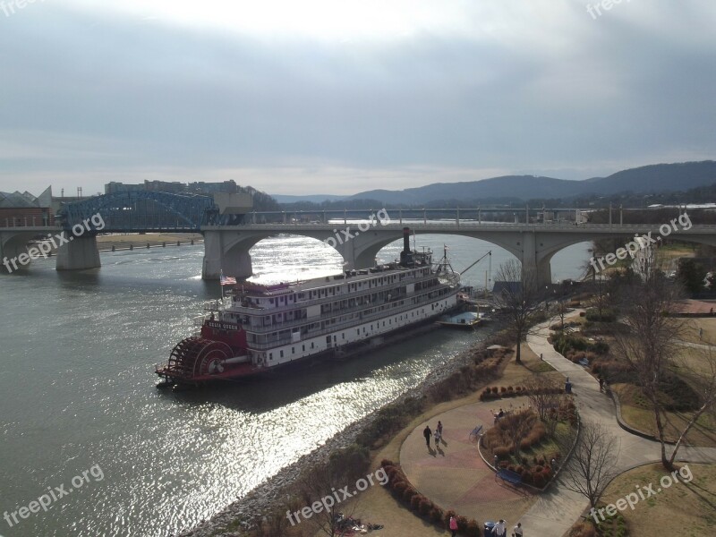 Delta Queen Tennessee Chattanooga River