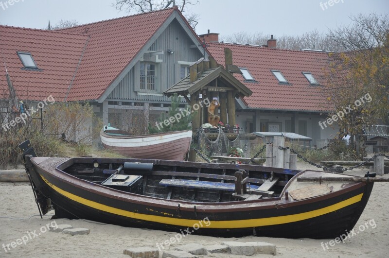 Boat Beach The Coast Building Fishing Boat