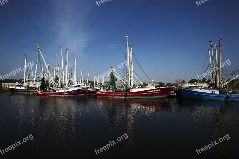 Bayou La Batre Alabama Ships Shrimp Boats Bay