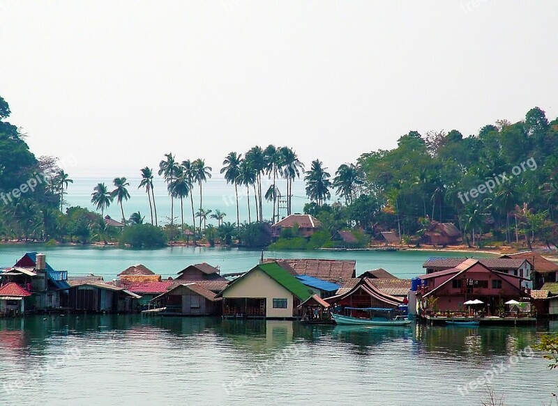 Houses House Building Beach Water