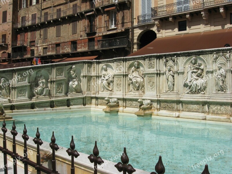 Tuscany Siena White Marble Fountain Free Photos