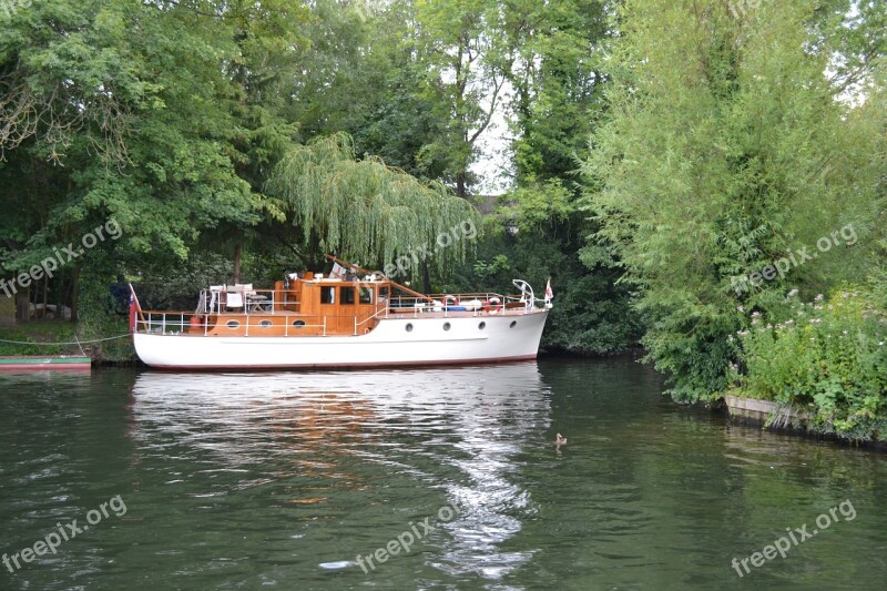 Thames River River Thames Launch History