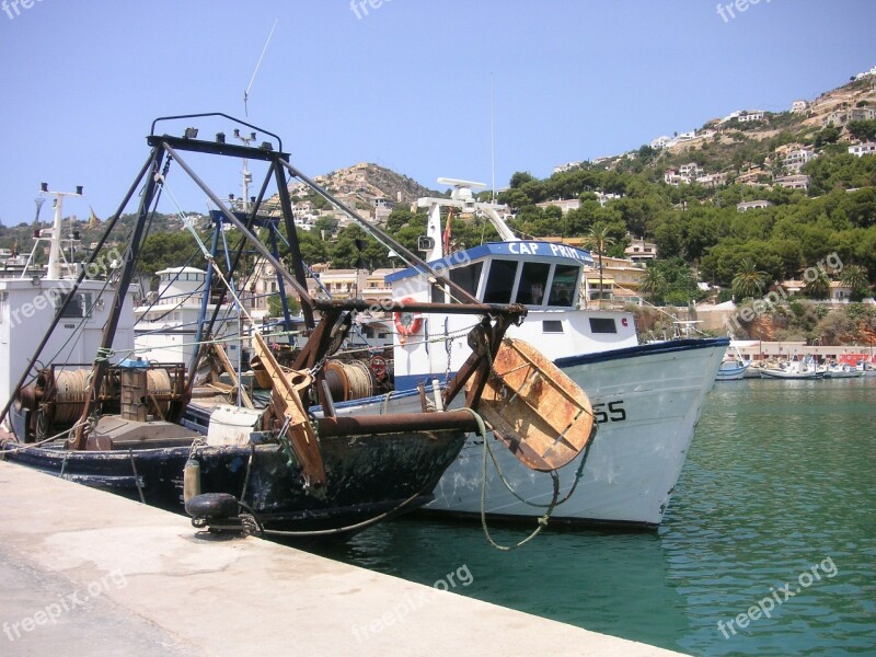 Trawlers Boats Mooring Dock Port