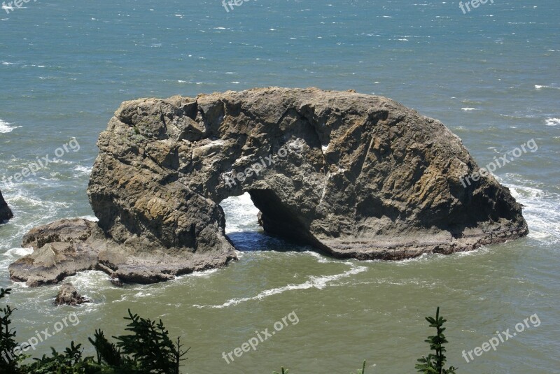 Rock Bridge Rock Oregon Rock Formation Nature