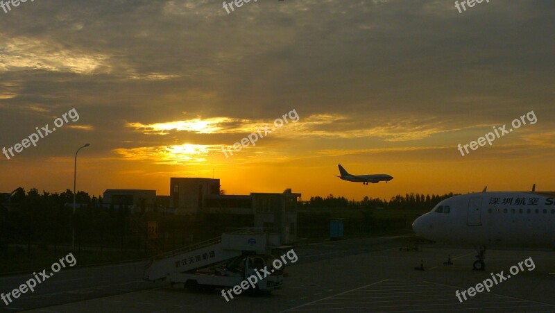 Airport Plane Runway Airplane Landing Field