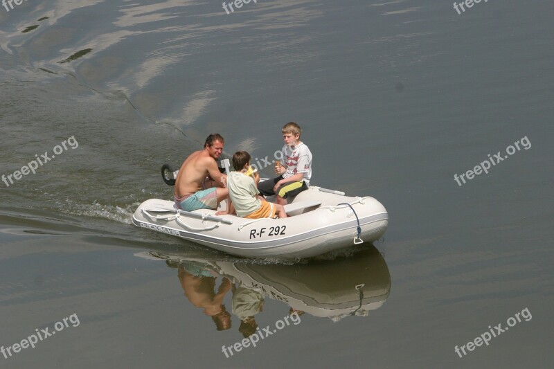 Boat Trip Dinghy Altmühl Altmühltal Nature Park Vacations