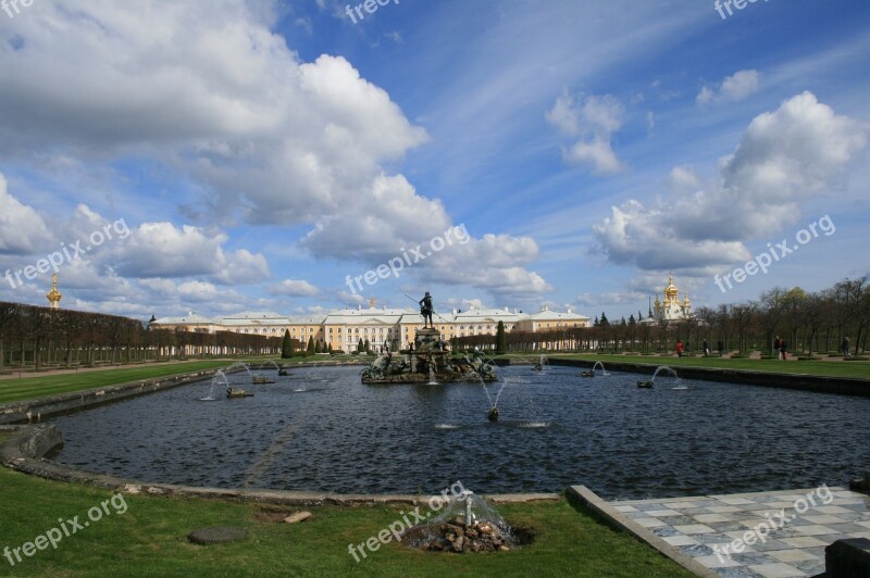 Peterhof Pond Water Gardens Fountain