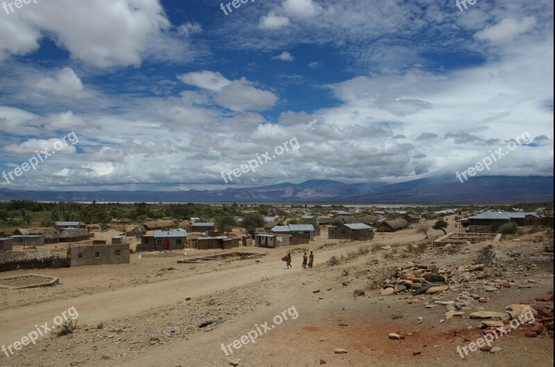 Mangolacsíni Small Town The Dried Up Lake Eyasi North Tanzania Free Photos